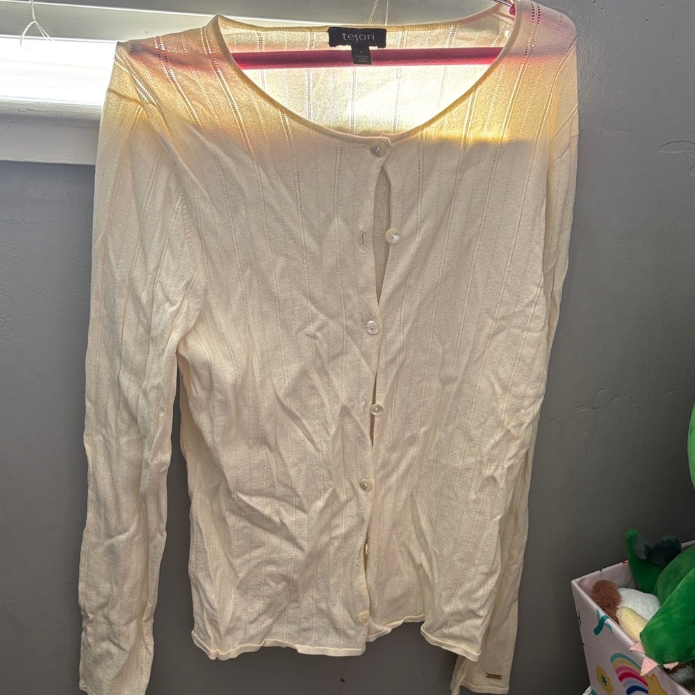 Tesori Ivory Button-Down Women's Shirt
